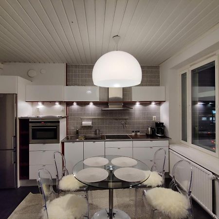 Arena Apartment - Own Sauna, In The Heart Of Tampere Near To Nokia Arena Exterior foto